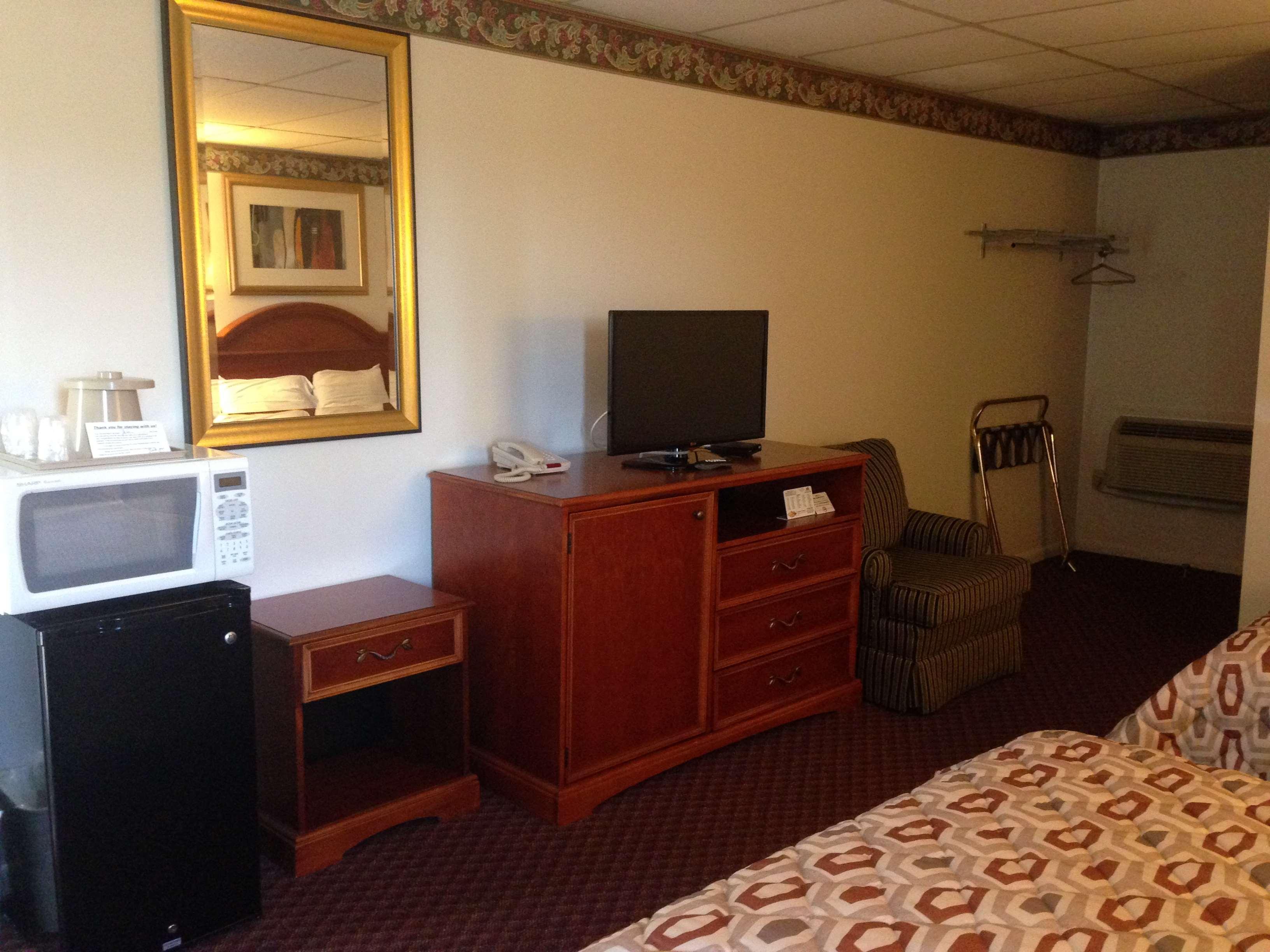 Americas Best Value Inn - Palmyra/Hershey Exteriör bild